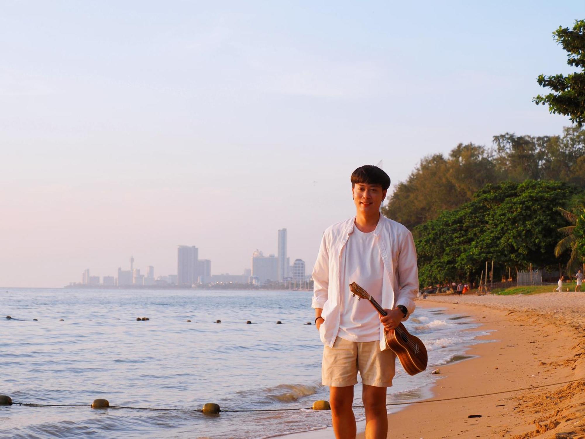 Beach House Camp Na Chom Thian Bagian luar foto