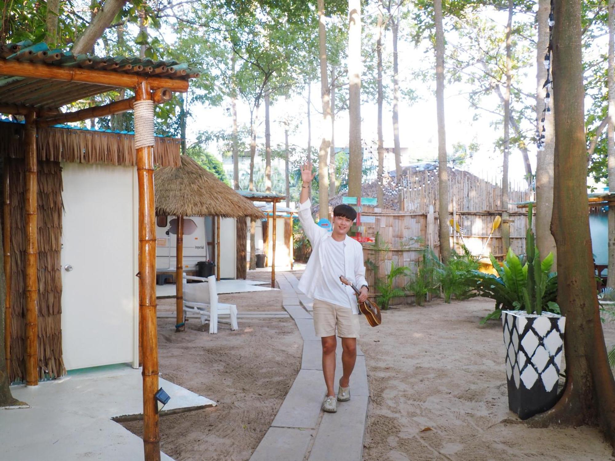 Beach House Camp Na Chom Thian Bagian luar foto